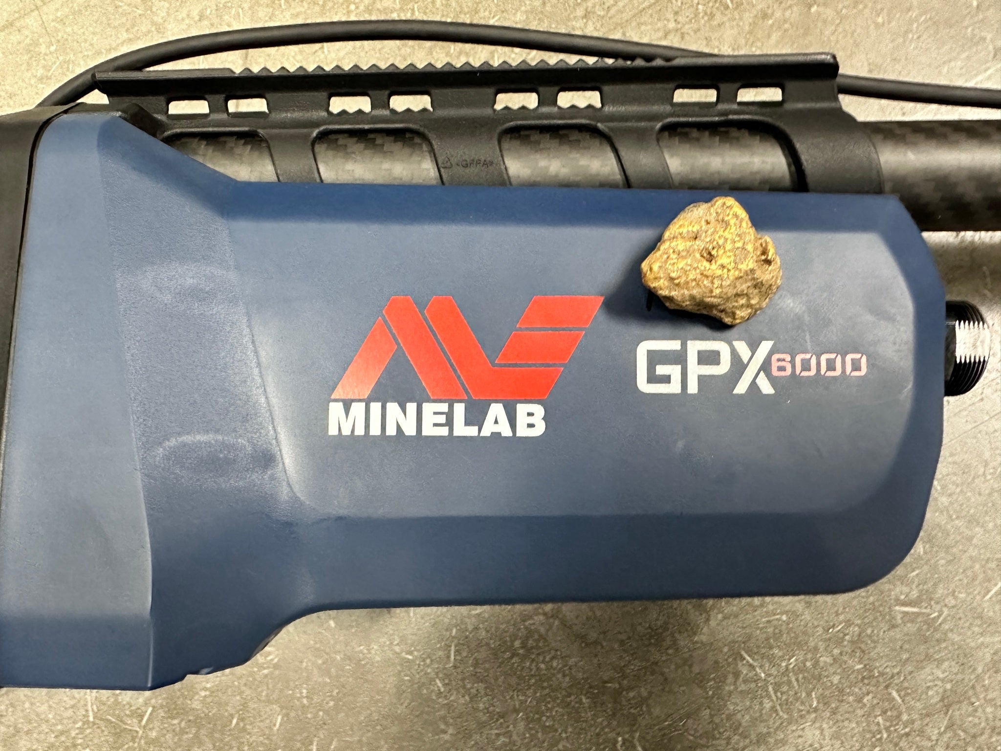 Gold nugget on the Minelab GPX 6000 control box, History Seekers field find