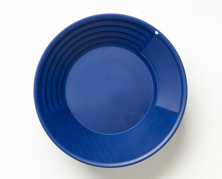 Top down view of the XP 37 cm (15 in) blue gold pan showing all four panning zones: large 90 degree riffles, mini riffles, snake skin texture and the wide flat base
