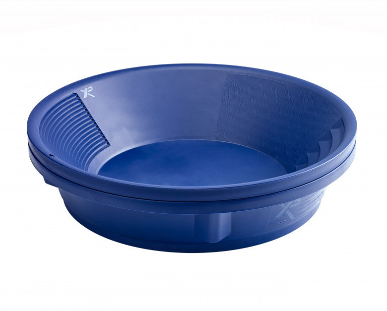 XP Gold Pan Starter Kit: the 37 cm (15 in) blue gold pan nested on its classifier in one compact stack