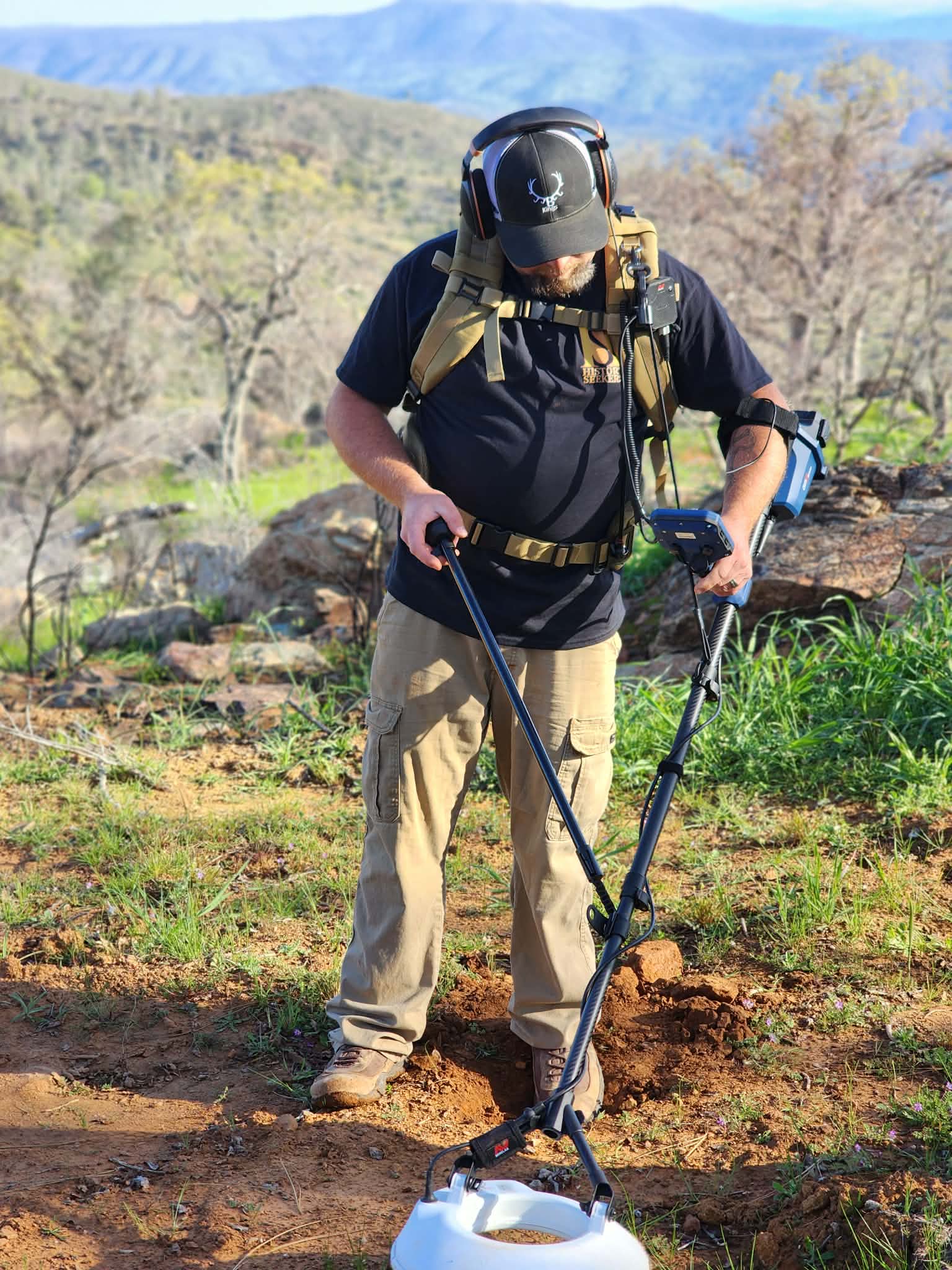 Minelab GPZ 8000 3 Coil Pack Gold Detector