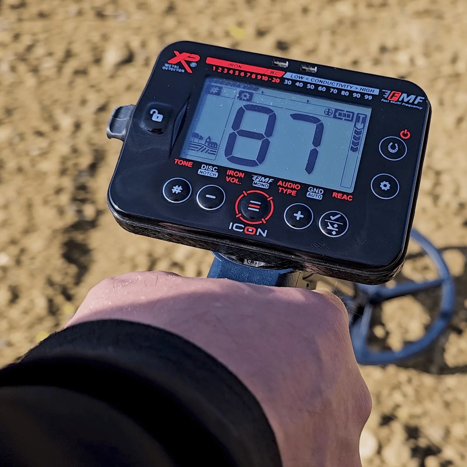 XP Icon FMF Metal Detector with WSA ST Headphones
